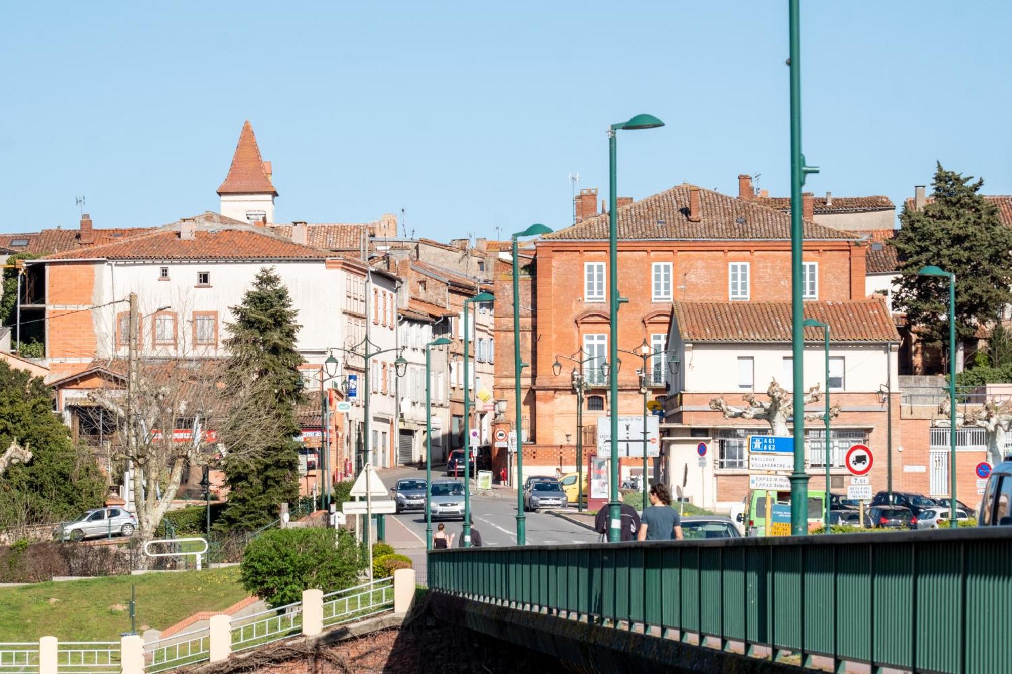 Evasions-Escapade, Centre-Ville, Gare Auterive  Экстерьер фото